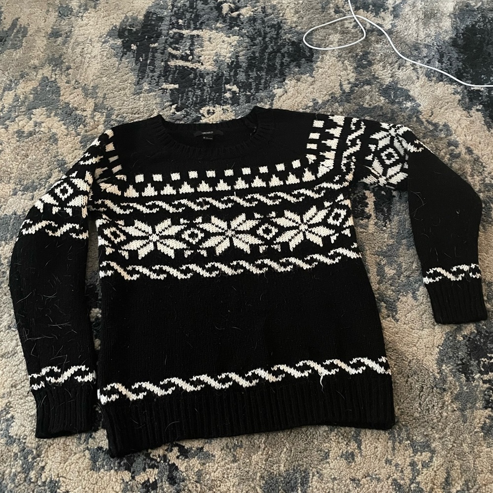 Forever 21 - Small Sweater